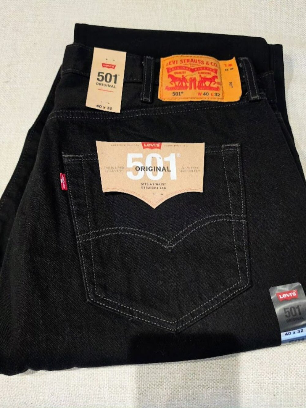Levi's 501® Original Men's Button Fly Jeans in Black, 40x32, NWT